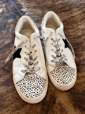 Vintage Havana White Black Spot Sneakers